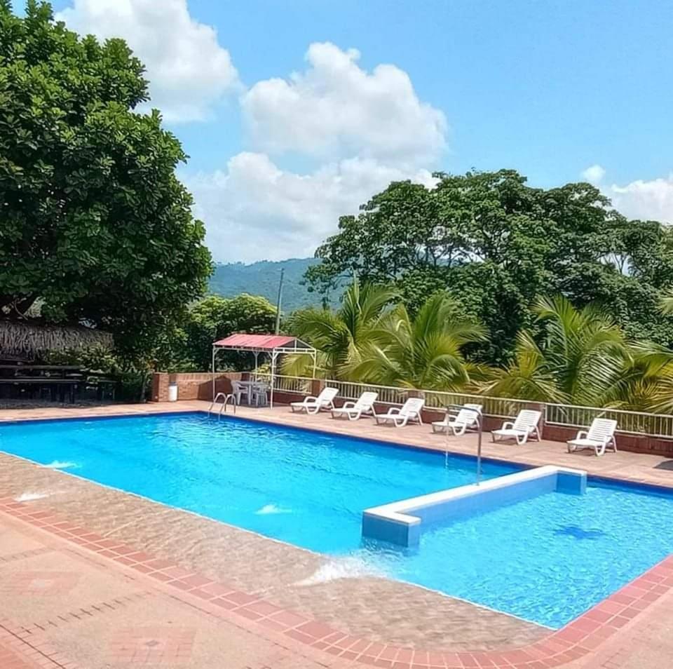 Loma Linda Hotel De Naturaleza Ла-Меса Экстерьер фото